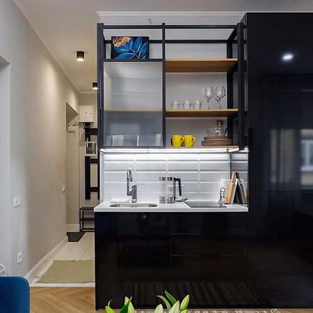 Feel Lviv! Old City Apartment Bagian luar foto