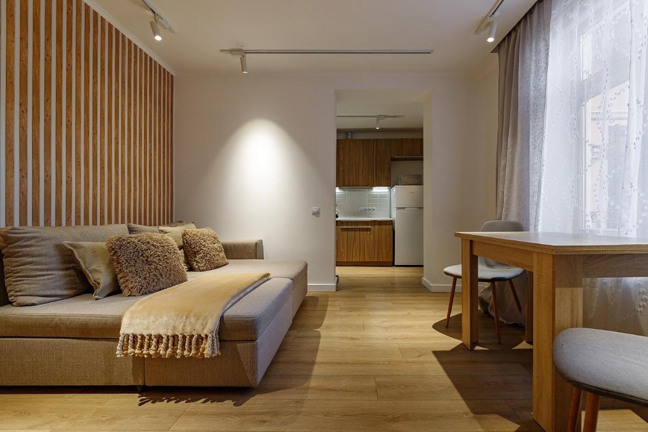 Feel Lviv! Old City Apartment Bagian luar foto